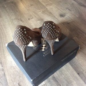 Vince Camuto heels